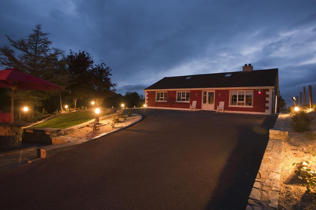 Avalon House B&B Glenties Eksteriør bilde